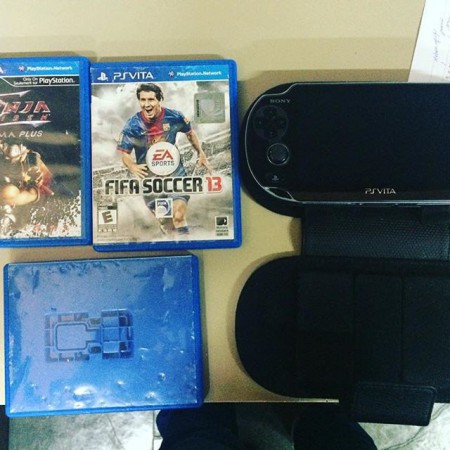 /products/psvita-con-3-juegos-4-gb/